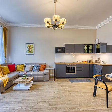 Spacious On Wenceslas Square * Praga