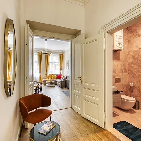 Apartamento Spacious On Wenceslas Square *
