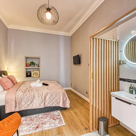 Spacious On Wenceslas Square * Praga